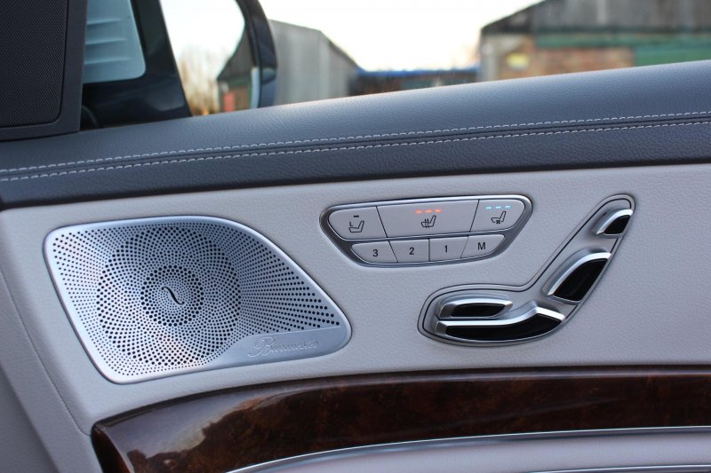MERCEDES-BENZ S CLASS