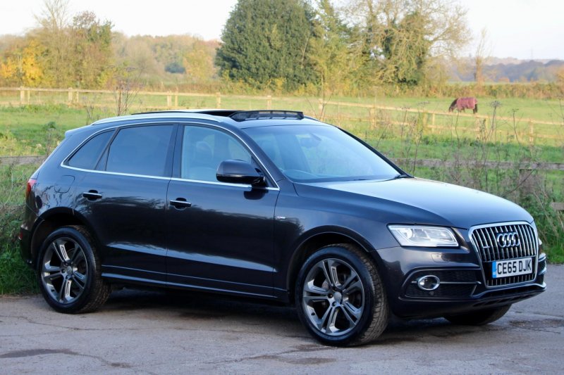 AUDI Q5