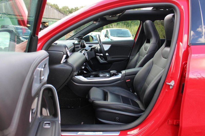 MERCEDES-BENZ A CLASS