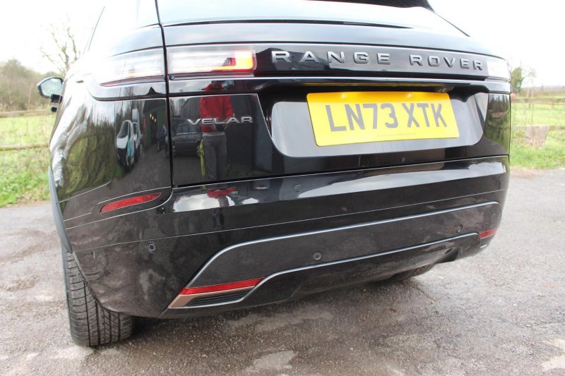 LAND ROVER RANGE ROVER VELAR