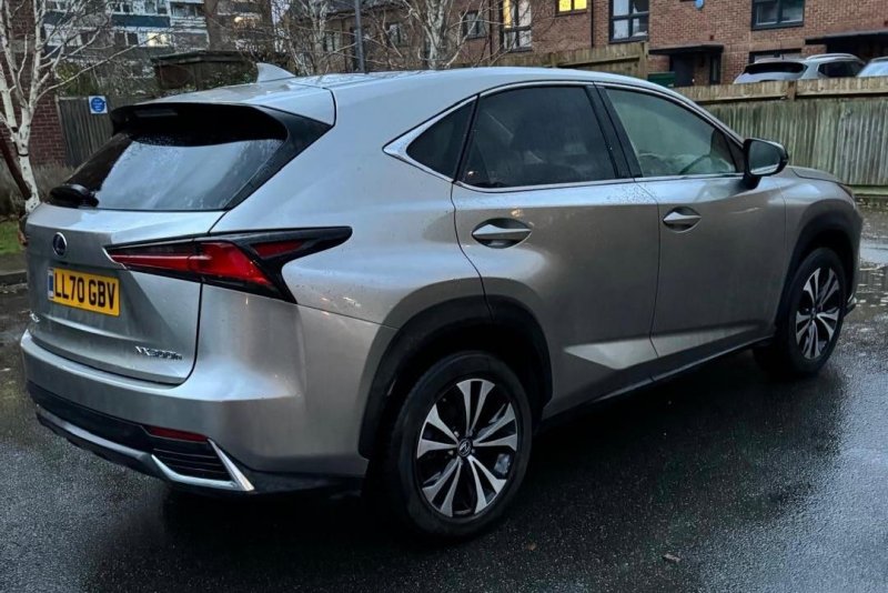 LEXUS NX