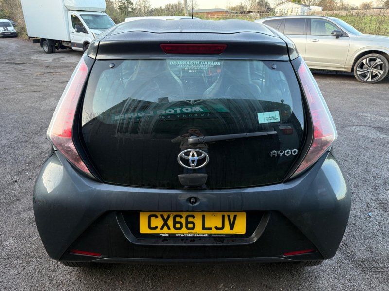 TOYOTA AYGO