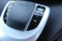 MERCEDES-BENZ V CLASS