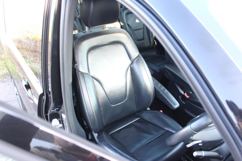 MERCEDES-BENZ V CLASS