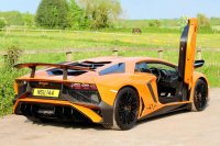 LAMBORGHINI AVENTADOR
