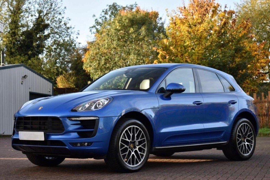 2016 Porsche MACAN