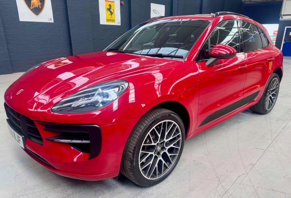 2020 Porsche MACAN